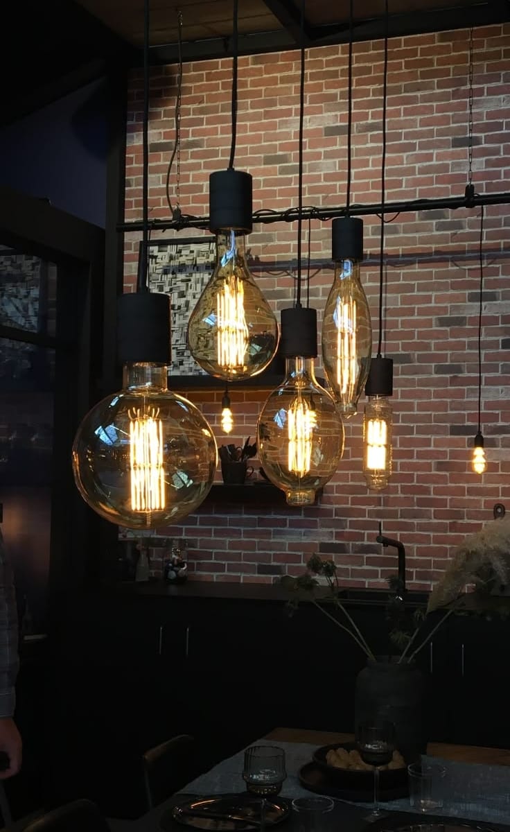 Colorful LED filament bulbs